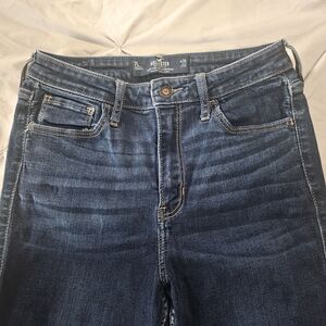 Hollister Women's Dark Blue High Rise Jeans